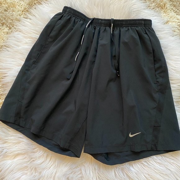 Nike Pants - Nike Dri-Fit Black shorts Size medium